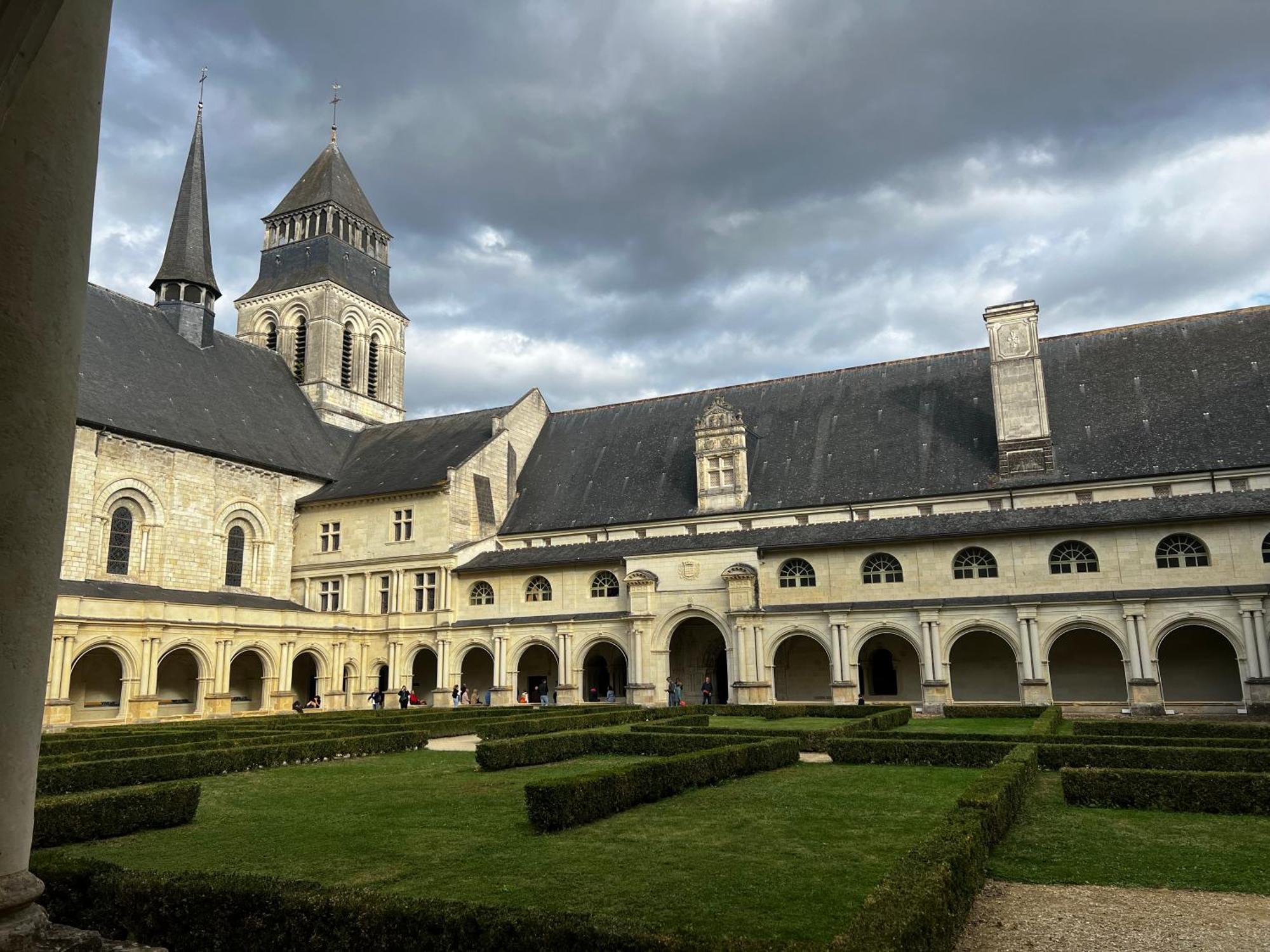 Le Chateau De Leugny Oiron Exteriér fotografie